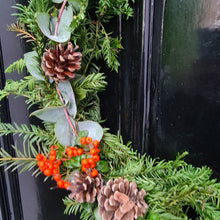 Load image into Gallery viewer, Christmas Wreath